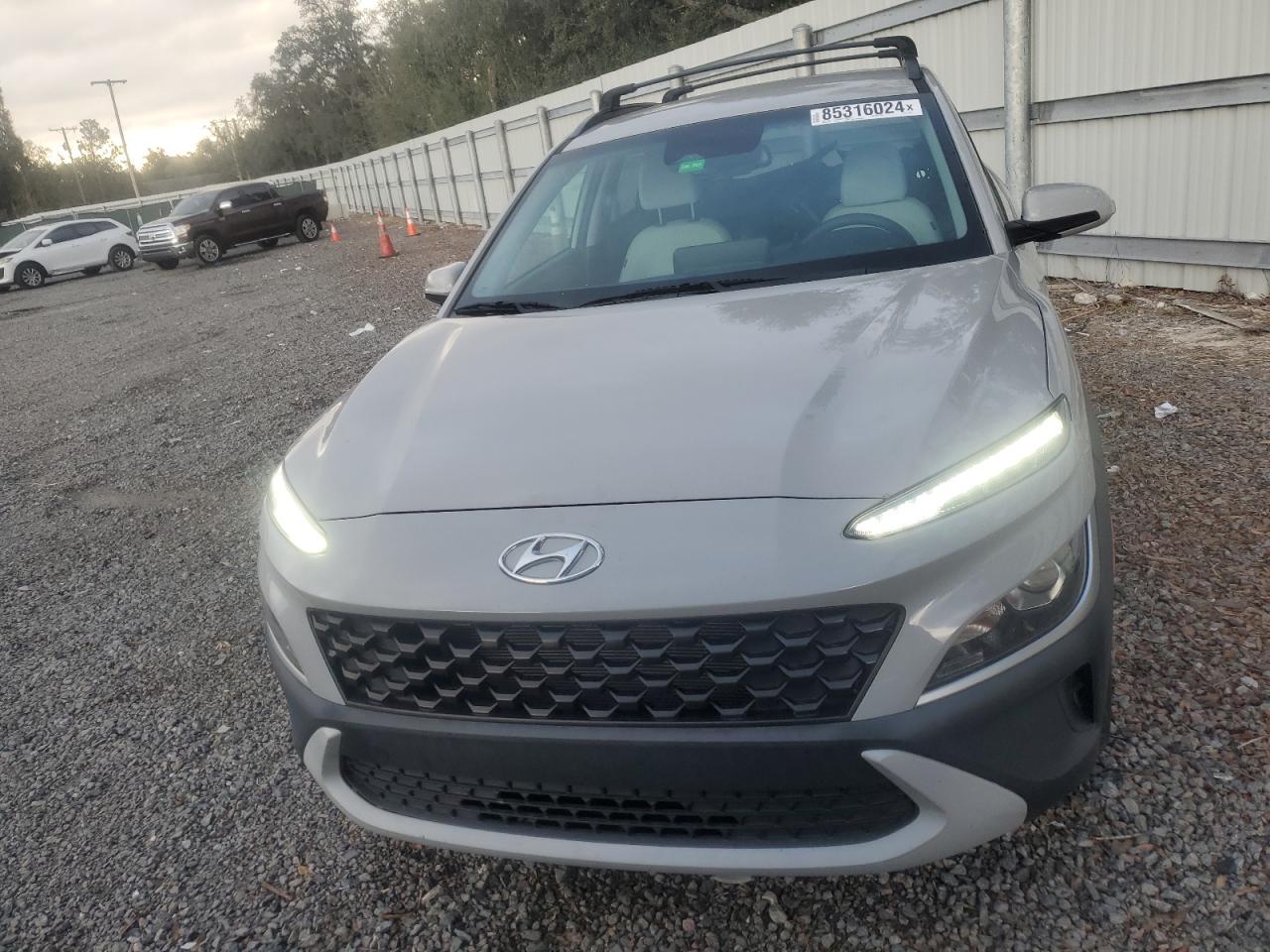 2022 Hyundai Kona Sel VIN: KM8K62AB3NU782597 Lot: 85316024