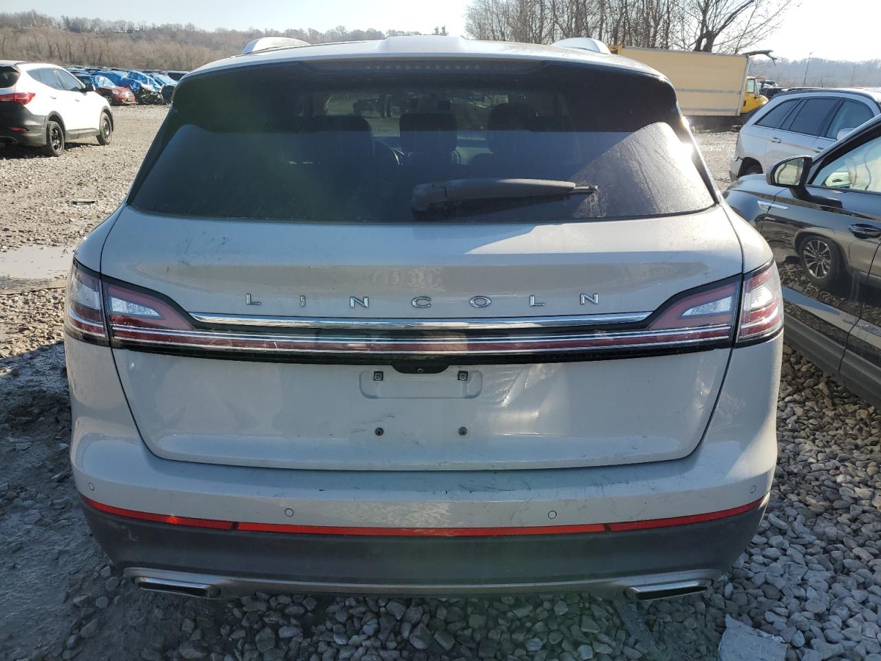 2020 Lincoln Nautilus - Image 6