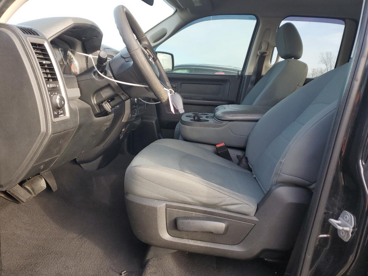 2018 RAM 1500 - Image 7