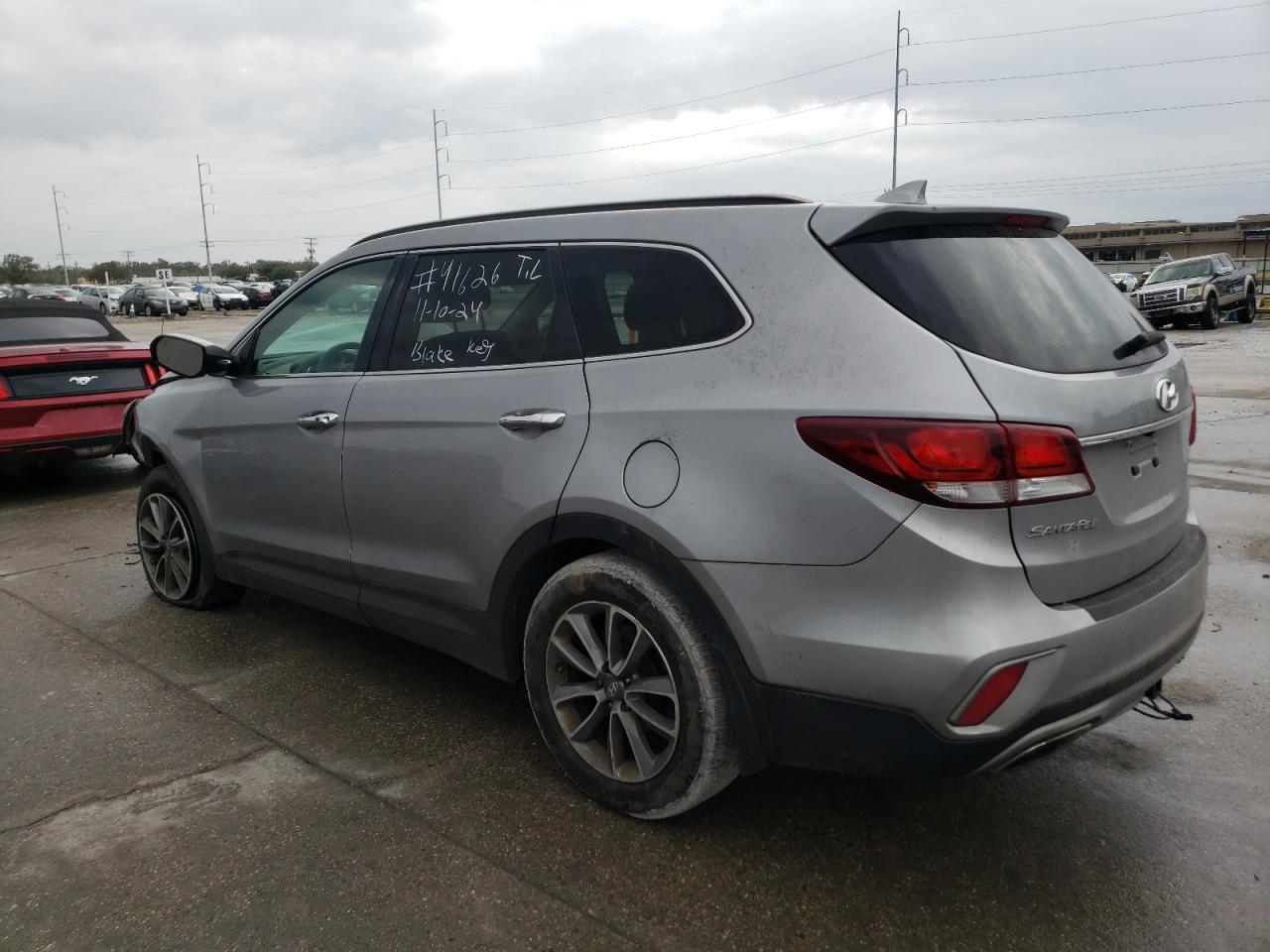 2018 Hyundai Santa Fe - Image 2