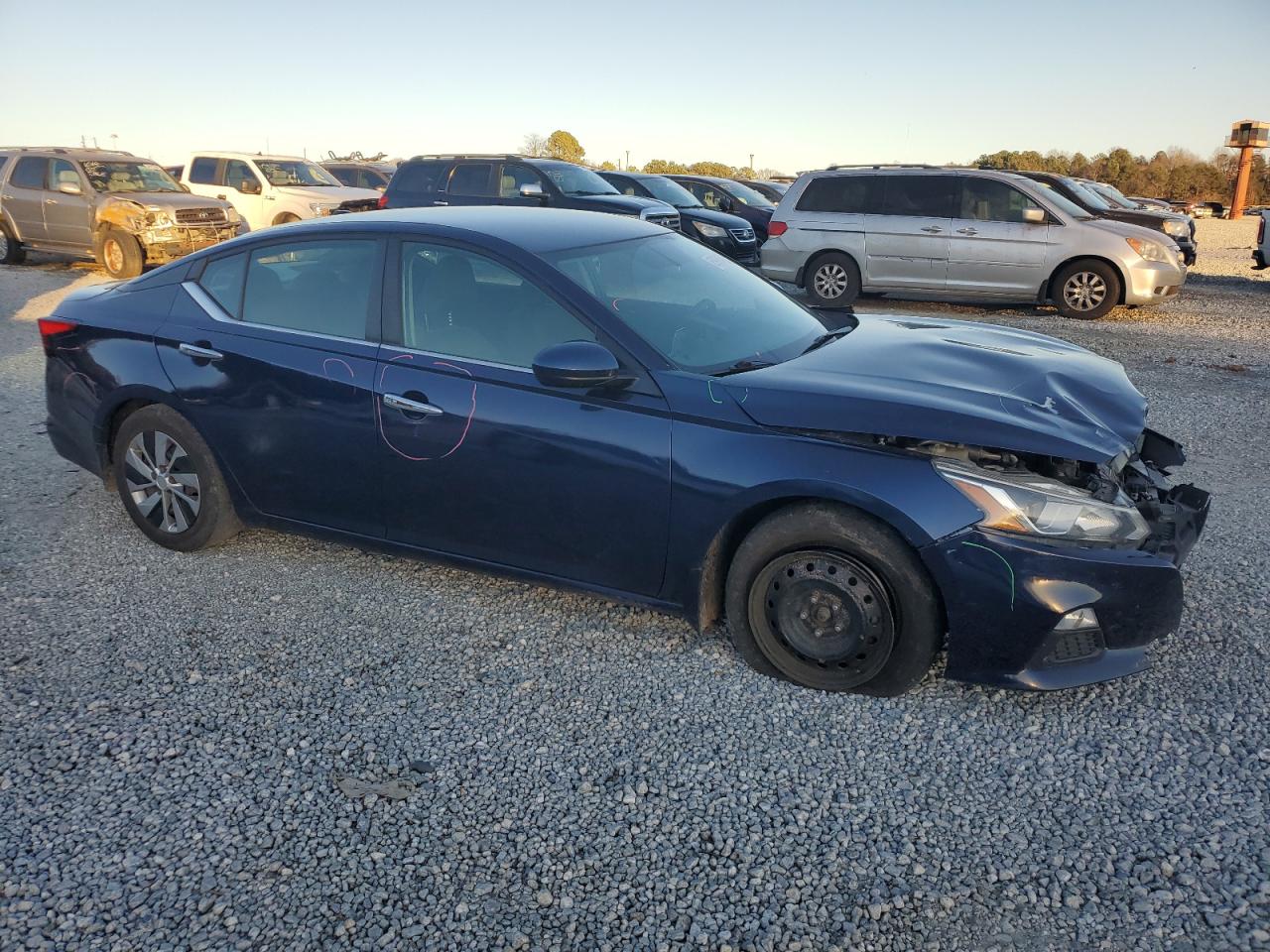 2019 Nissan Altima - Image 4