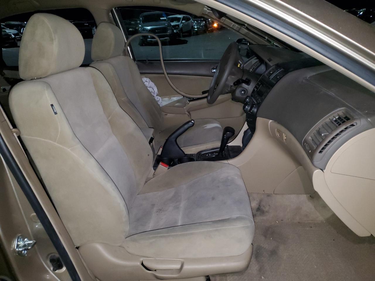 2004 Honda Accord Lx VIN: 1HGCM66304A042420 Lot: 84893504