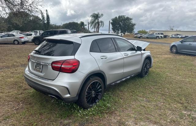  MERCEDES-BENZ GLA-CLASS 2018 Srebrny