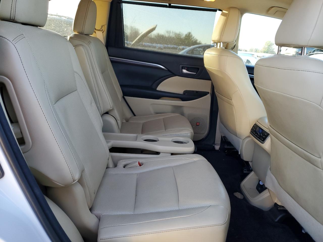 2016 Toyota Highlander Limited VIN: 5TDDKRFH4GS251771 Lot: 85983684