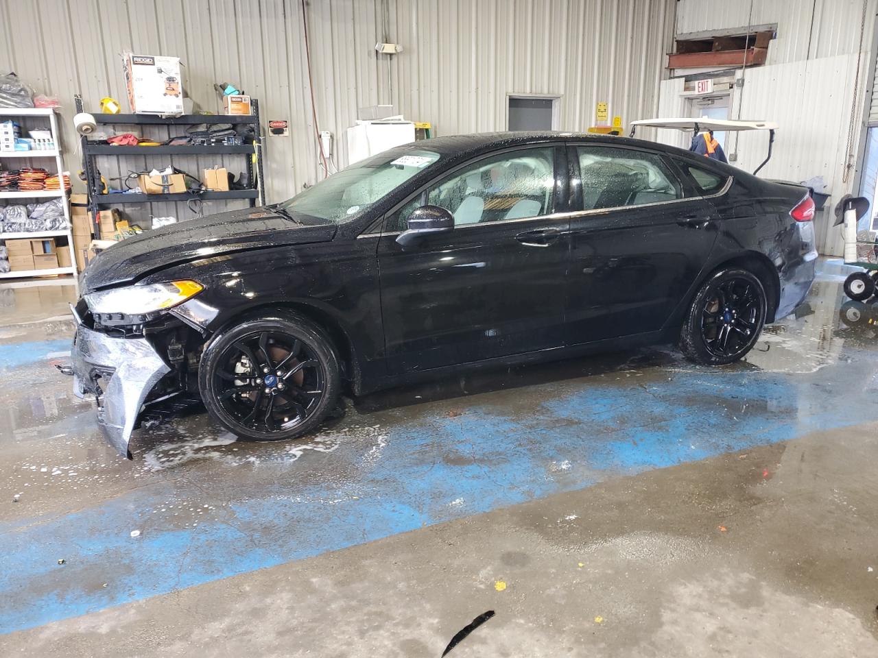 2019 Ford Fusion - Image 1