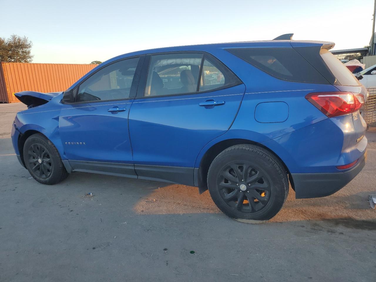 2019 Chevrolet Equinox - Image 2