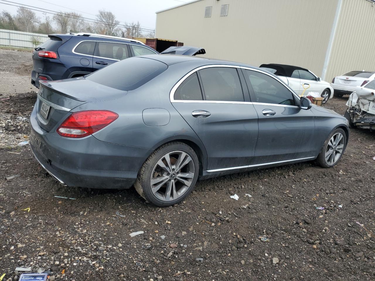 VIN WDDWF4JB3JR386304 2018 MERCEDES-BENZ C-CLASS no.3