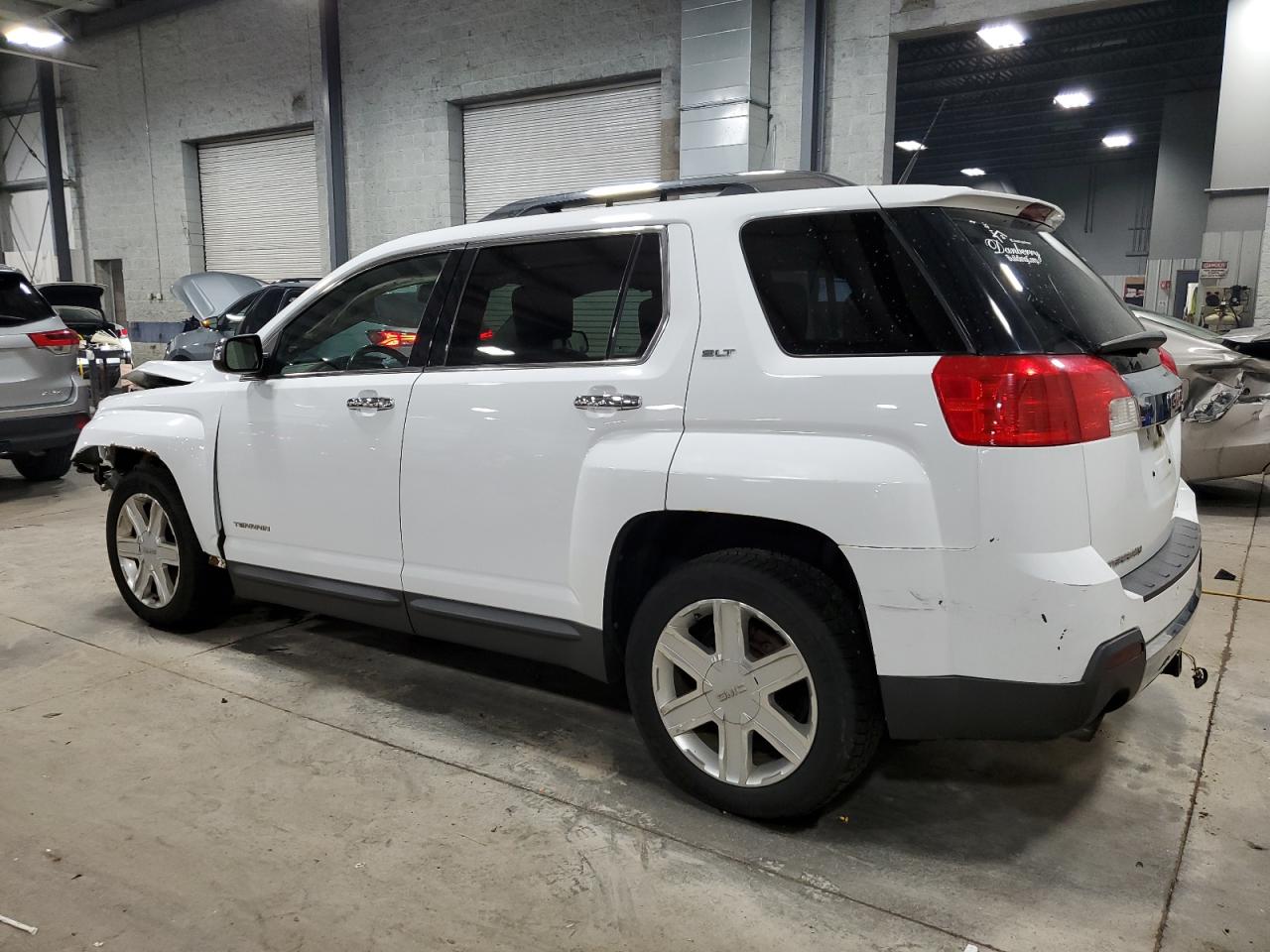 2011 GMC Terrain - Image 2