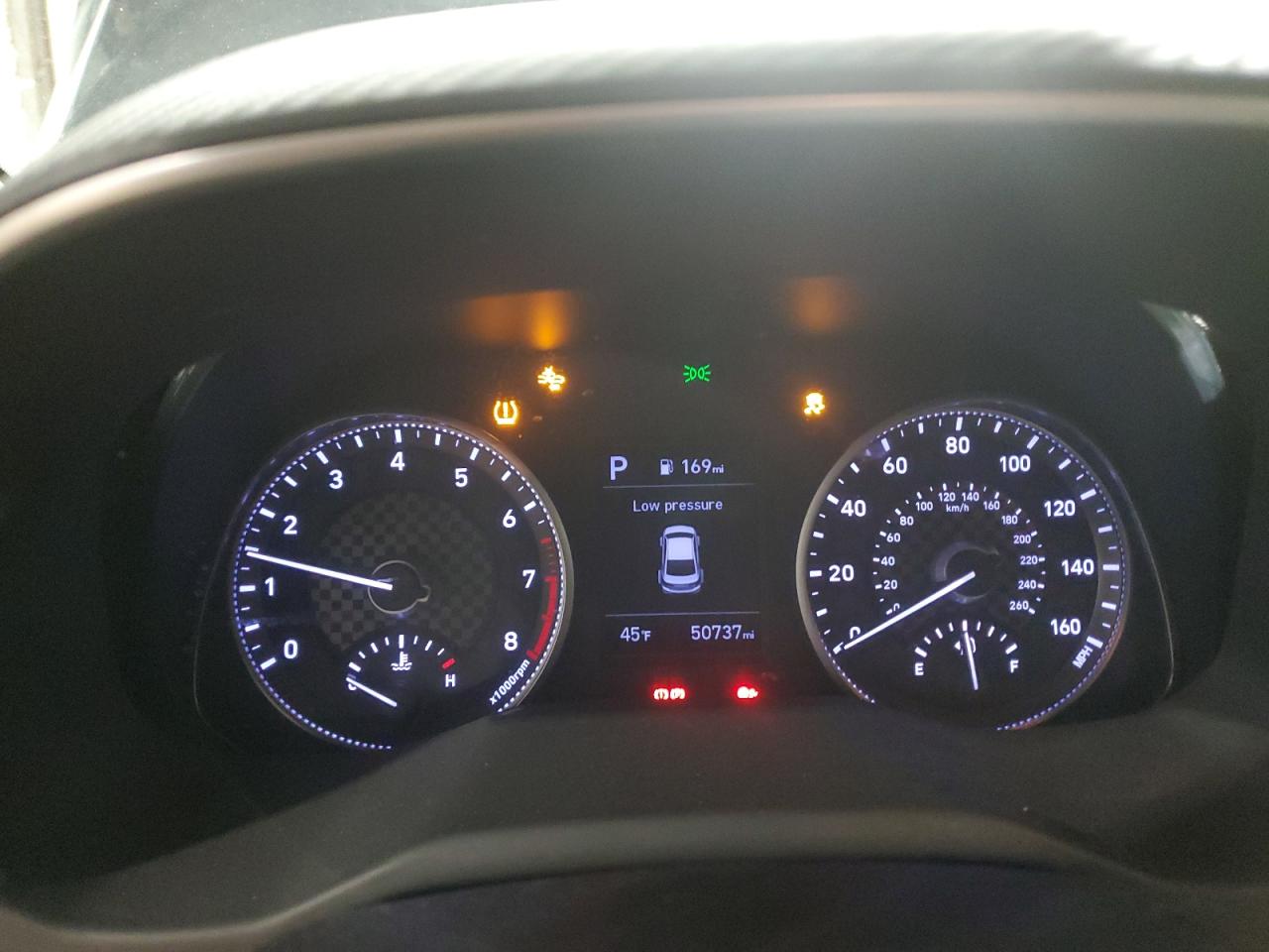 2020 Hyundai Elantra - Image 9