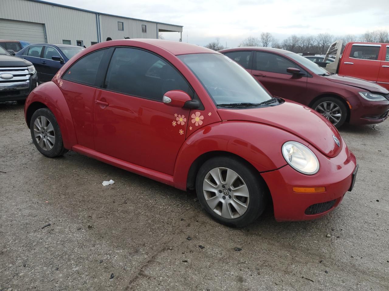 2010 Volkswagen Beetle - Image 4