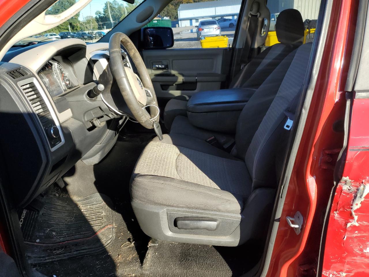 2011 Dodge Ram 1500 VIN: 1D7RB1GP2BS525004 Lot: 84460294