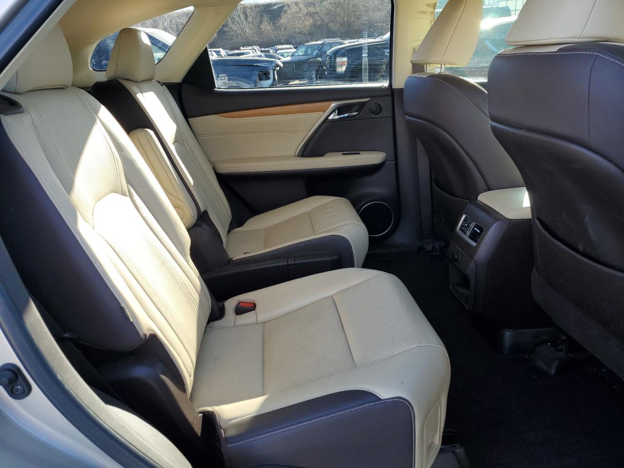 2018 Lexus RX - Image 11
