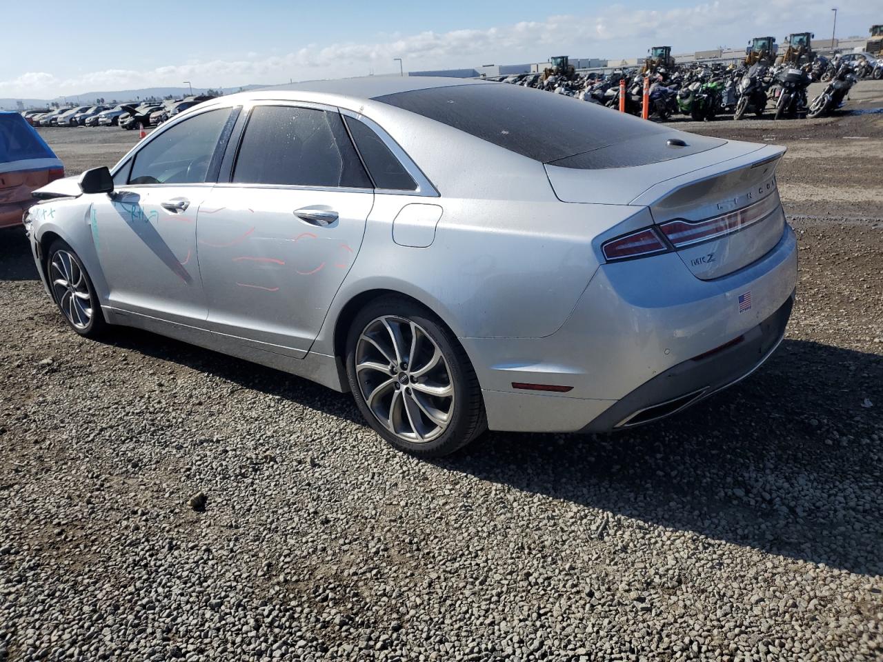 VIN 3LN6L5MU7JR623012 2018 LINCOLN MKZ no.2