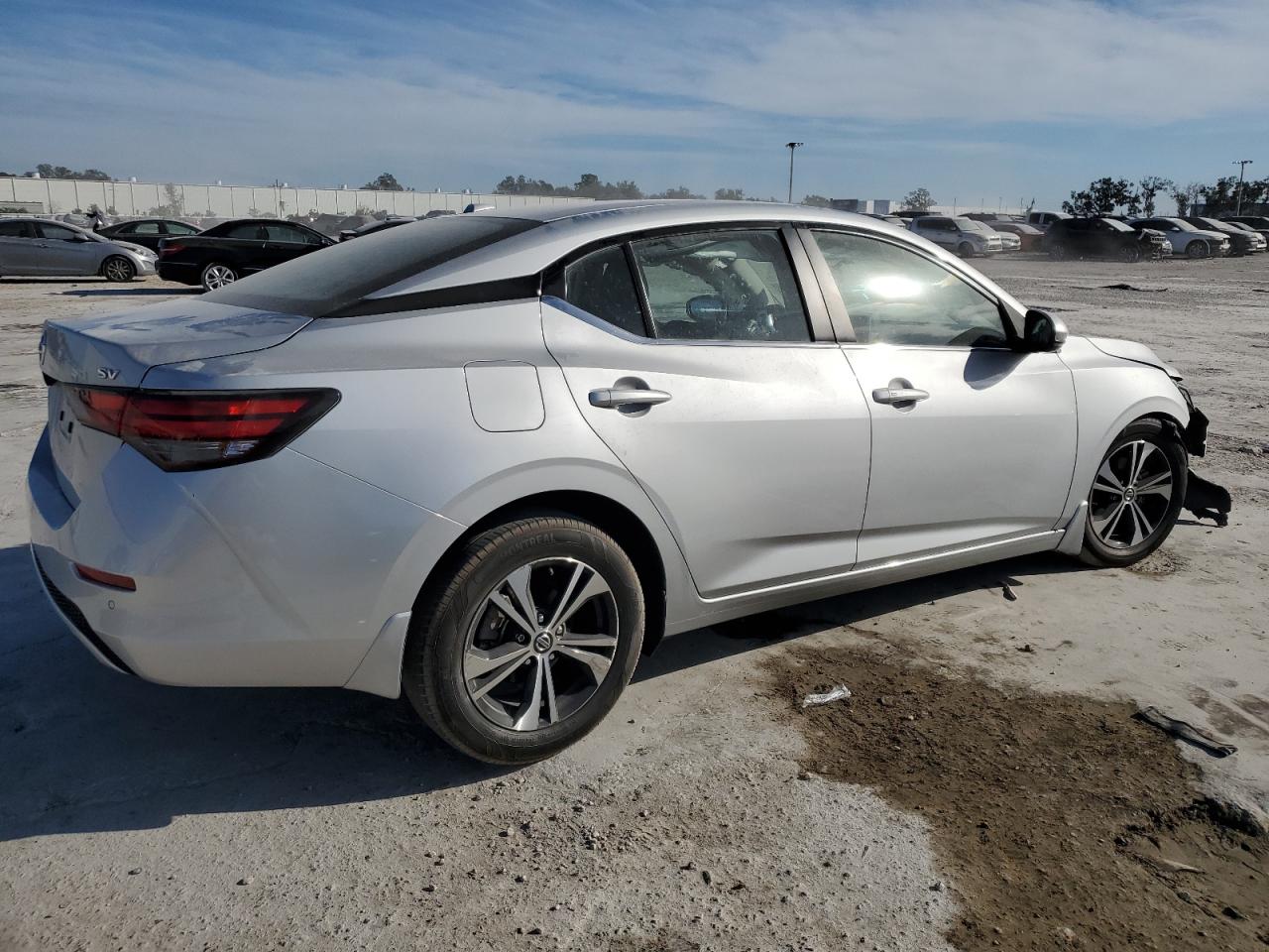 2020 Nissan Sentra - Image 3