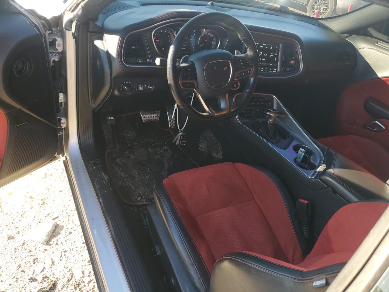 2020 Dodge Challenger - Image 8