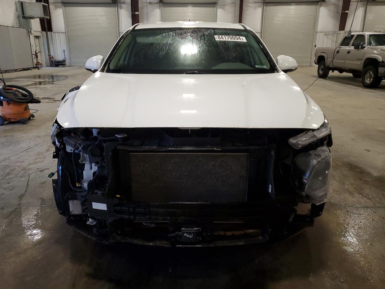 2019 Hyundai Santa Fe - Image 5