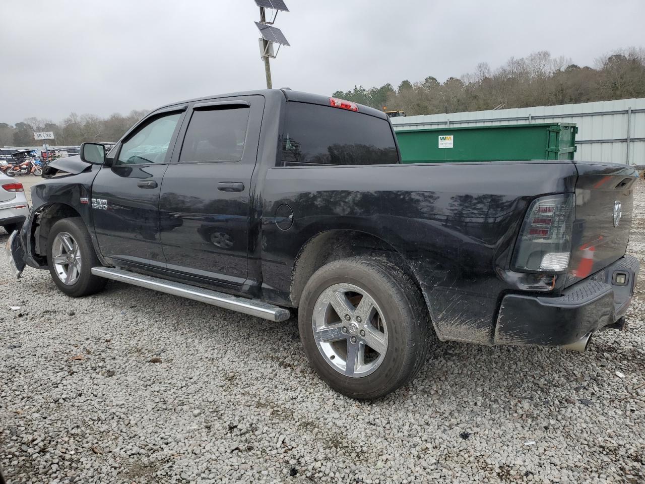 2015 RAM 1500 - Image 2