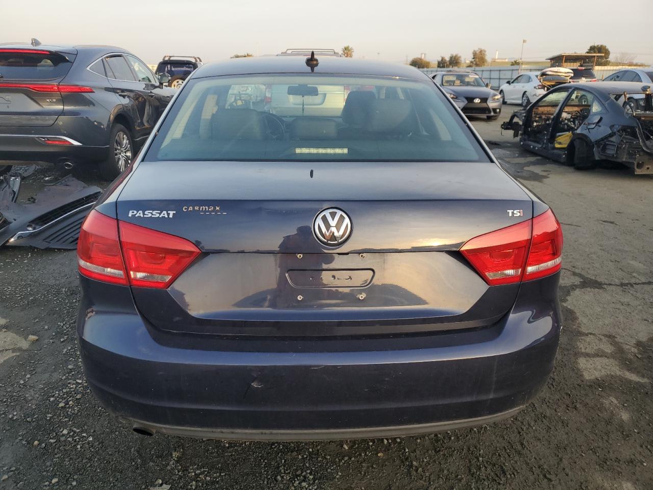 VIN 1VWAT7A33FC116889 2015 VOLKSWAGEN PASSAT no.6