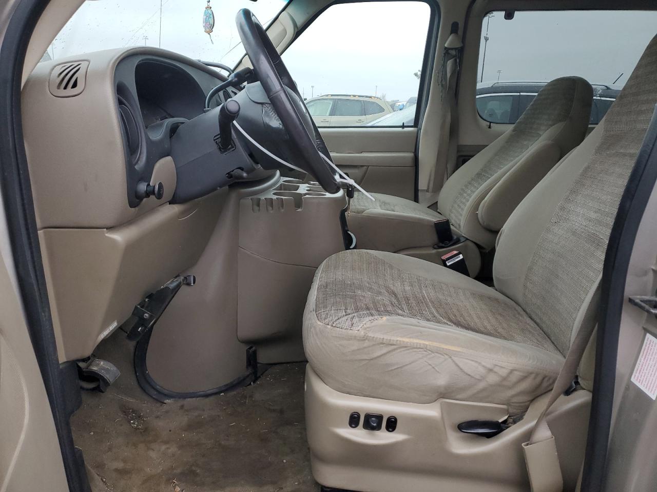 2003 Ford Econoline E150 Wagon VIN: 1FMRE11L53HB40781 Lot: 86338894