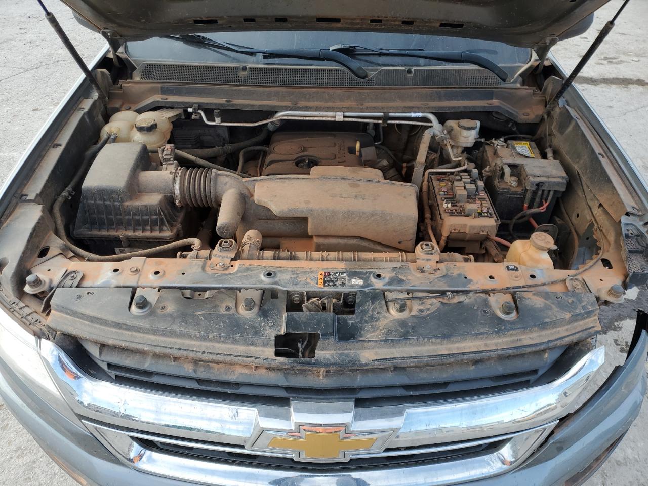 2019 Chevrolet Colorado - Image 11