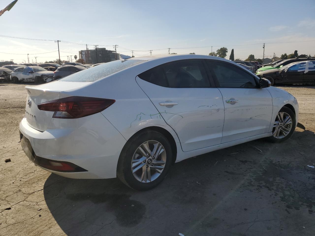 VIN 5NPD84LF9KH461916 2019 HYUNDAI ELANTRA no.3