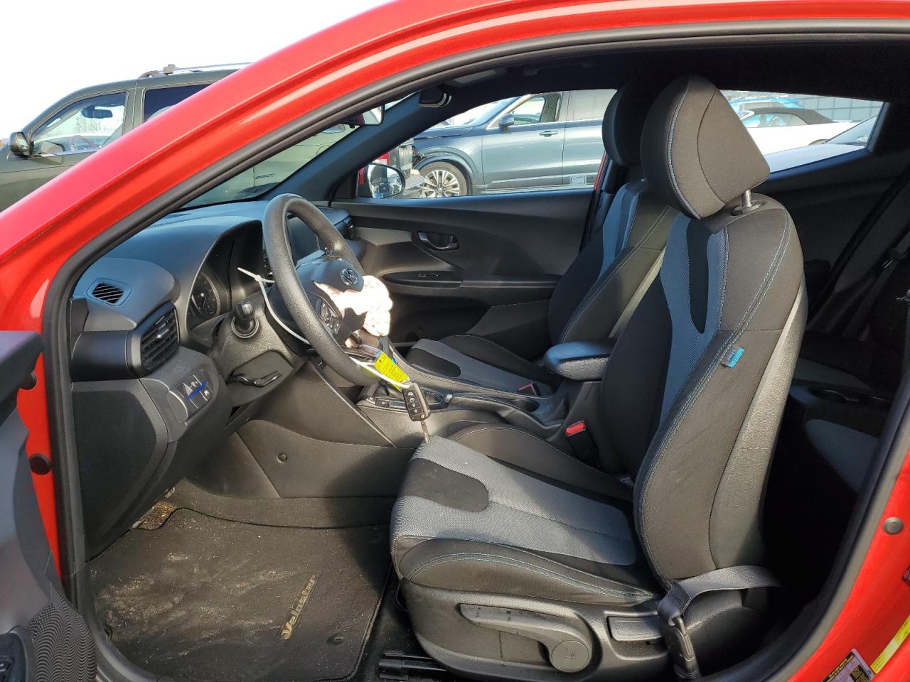 2019 Hyundai Veloster - Image 7
