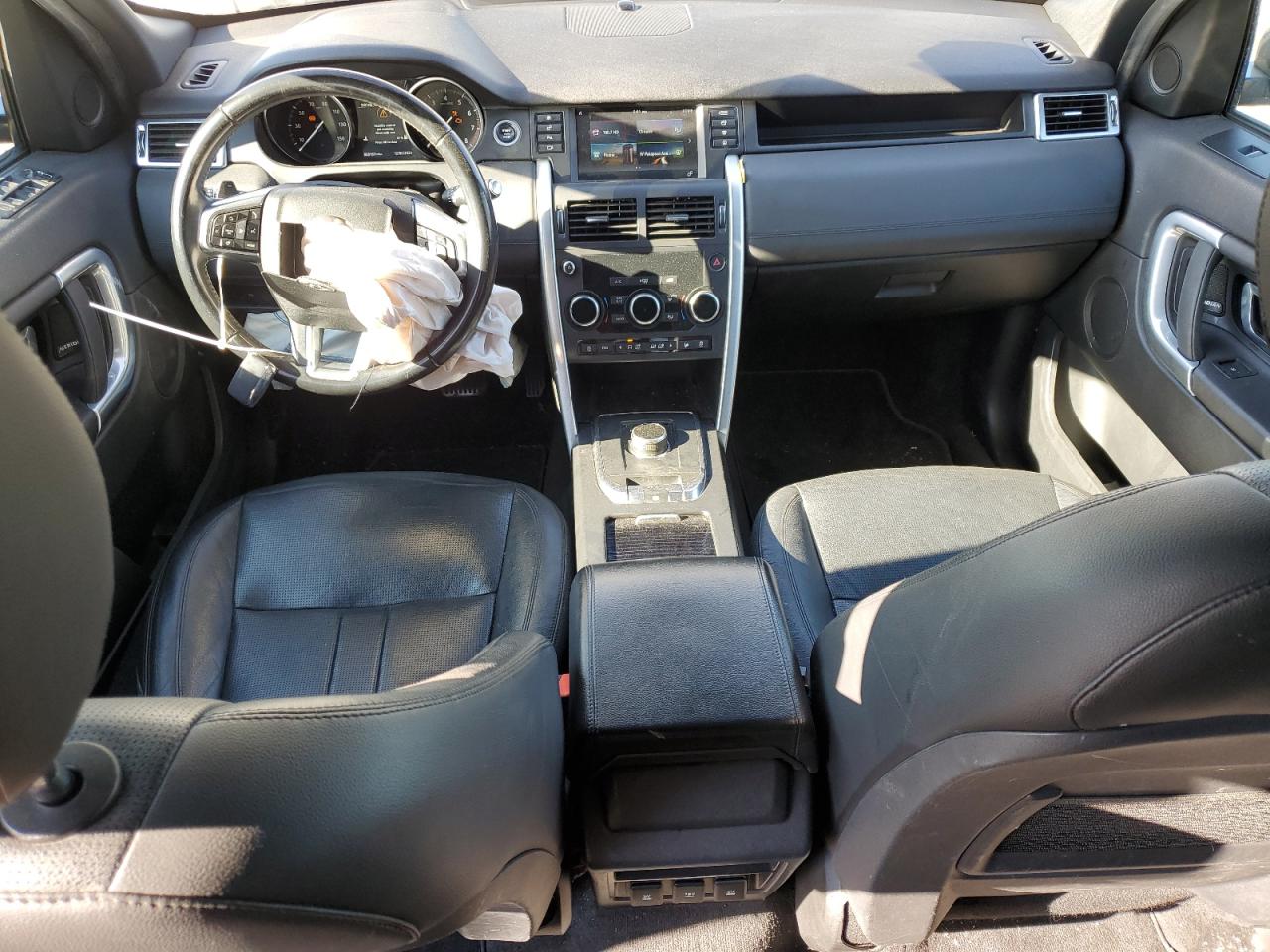 2018 Land Rover Discovery - Image 8