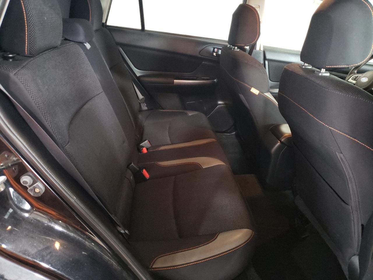 2016 Subaru XV - Image 11