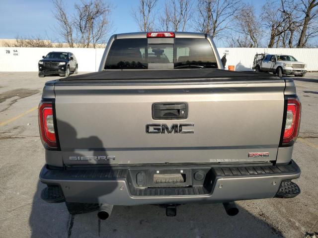 Pickups GMC SIERRA 2017 Szary