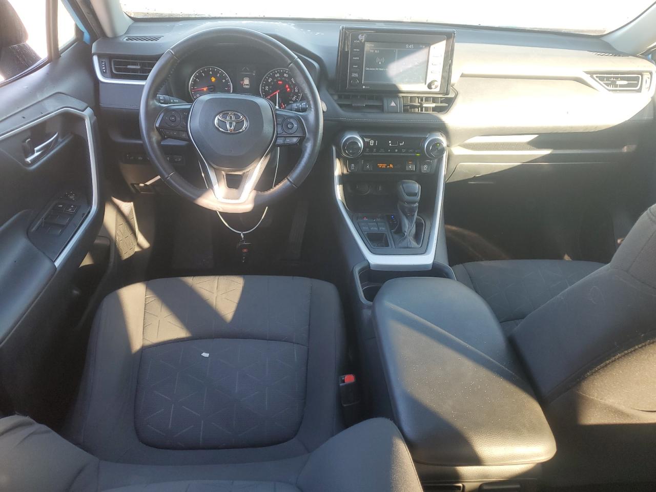 2020 Toyota Rav4 Xle VIN: 2T3P1RFV0LC106176 Lot: 86784174