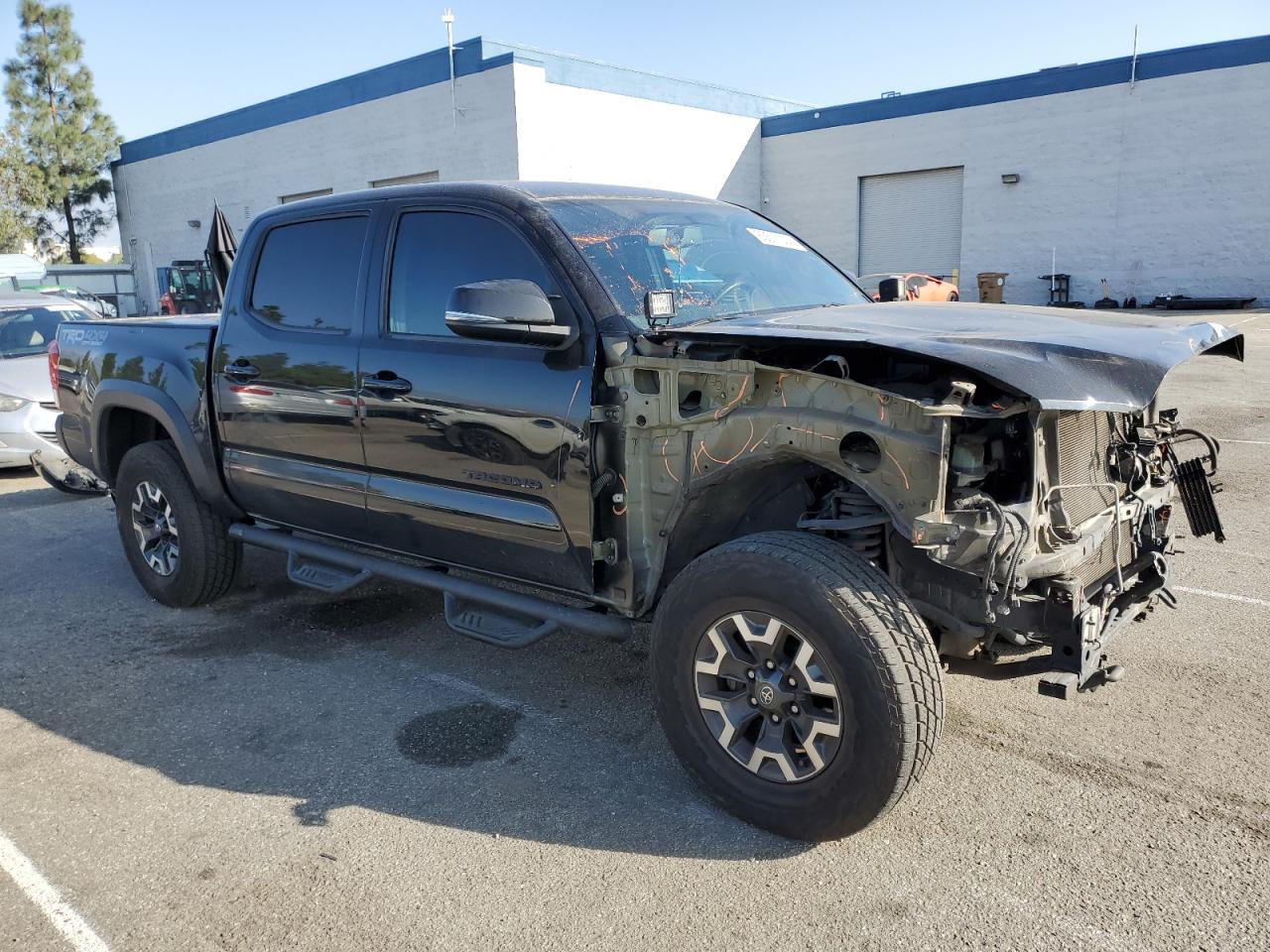 2017 Toyota Tacoma - Image 4
