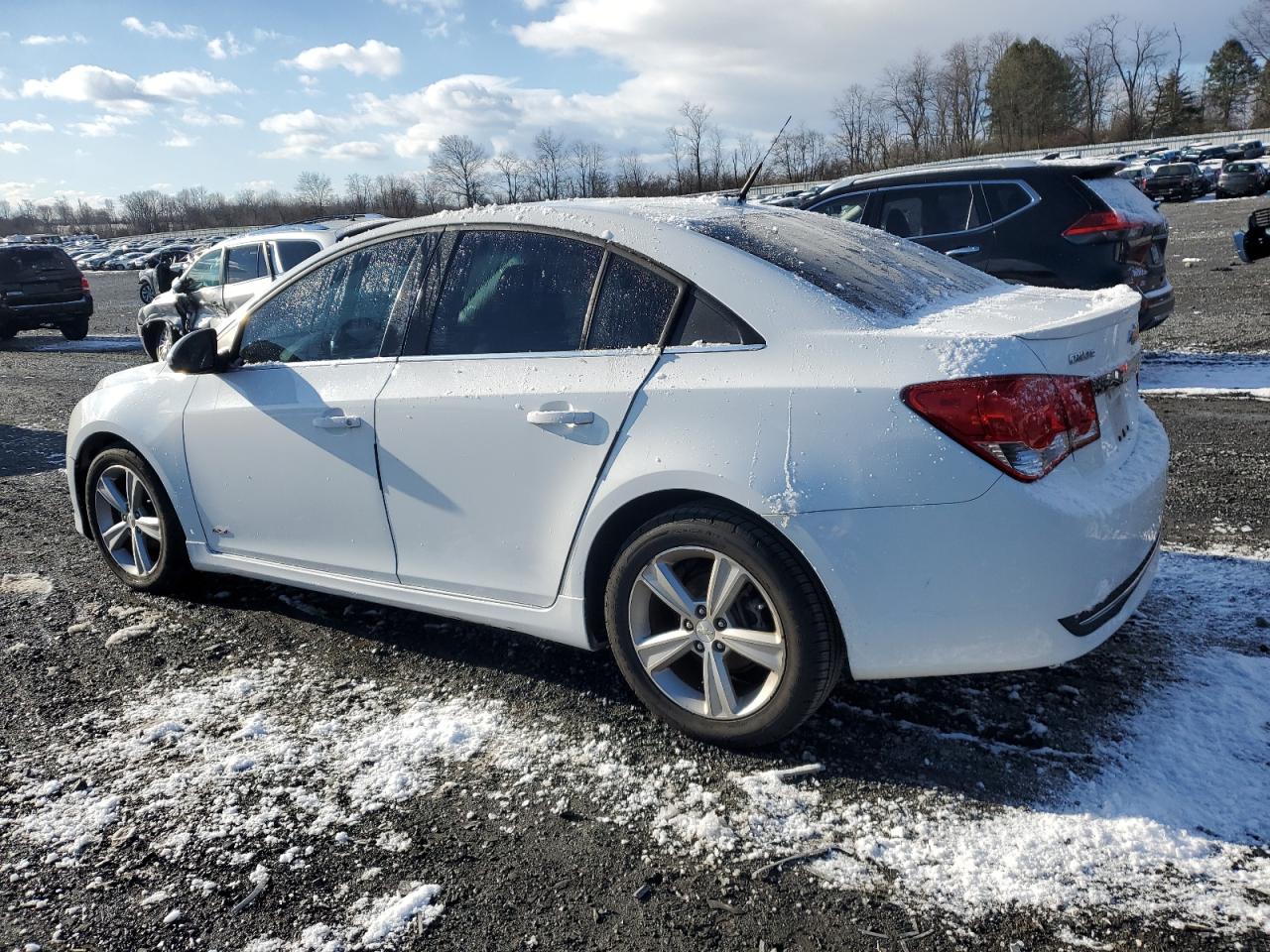 2014 Chevrolet Cruze - Image 2