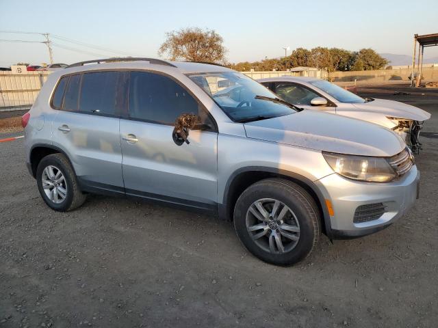  VOLKSWAGEN TIGUAN 2017 Gray