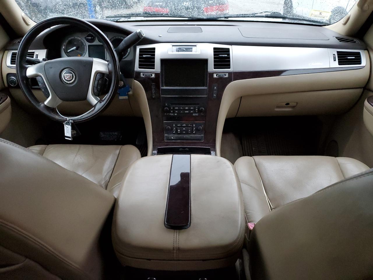 2011 Cadillac Escalade Ext Luxury VIN: 3GYT4MEF6BG318249 Lot: 84099544