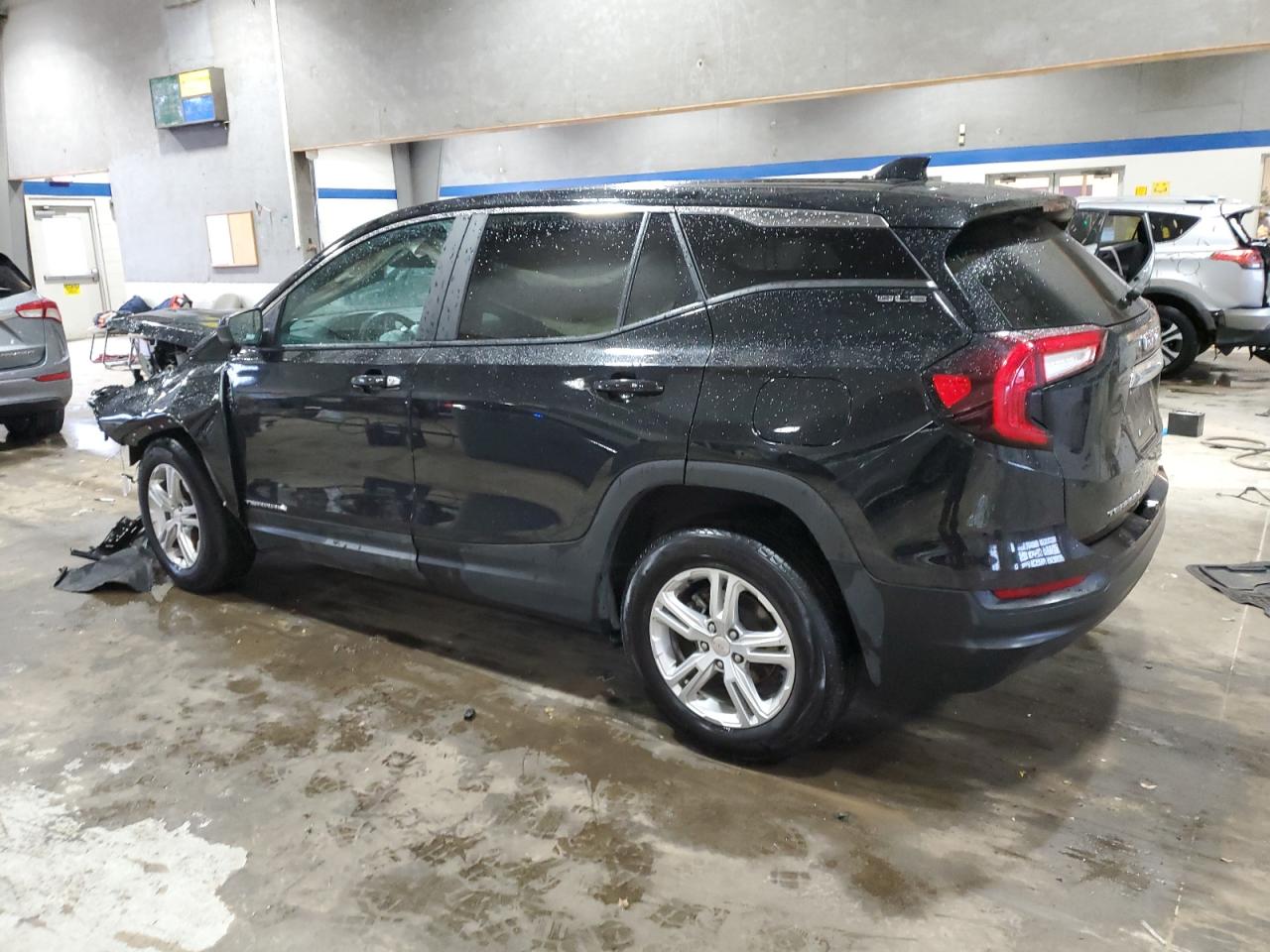 VIN 3GKALTEV0NL177812 2022 GMC TERRAIN no.2