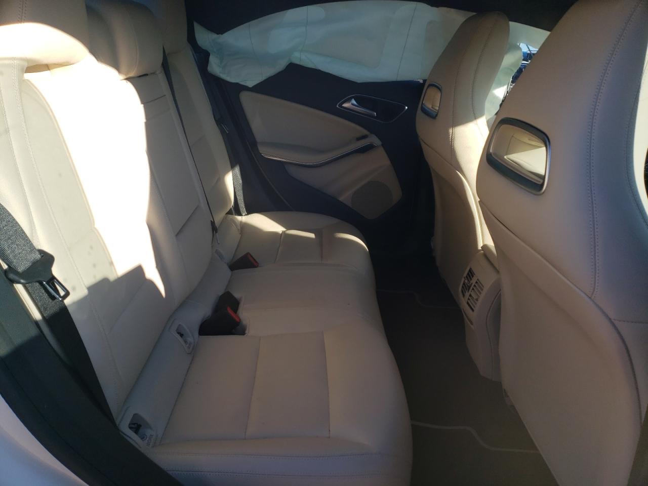 2016 Mercedes-Benz CLA-klasse - Image 10