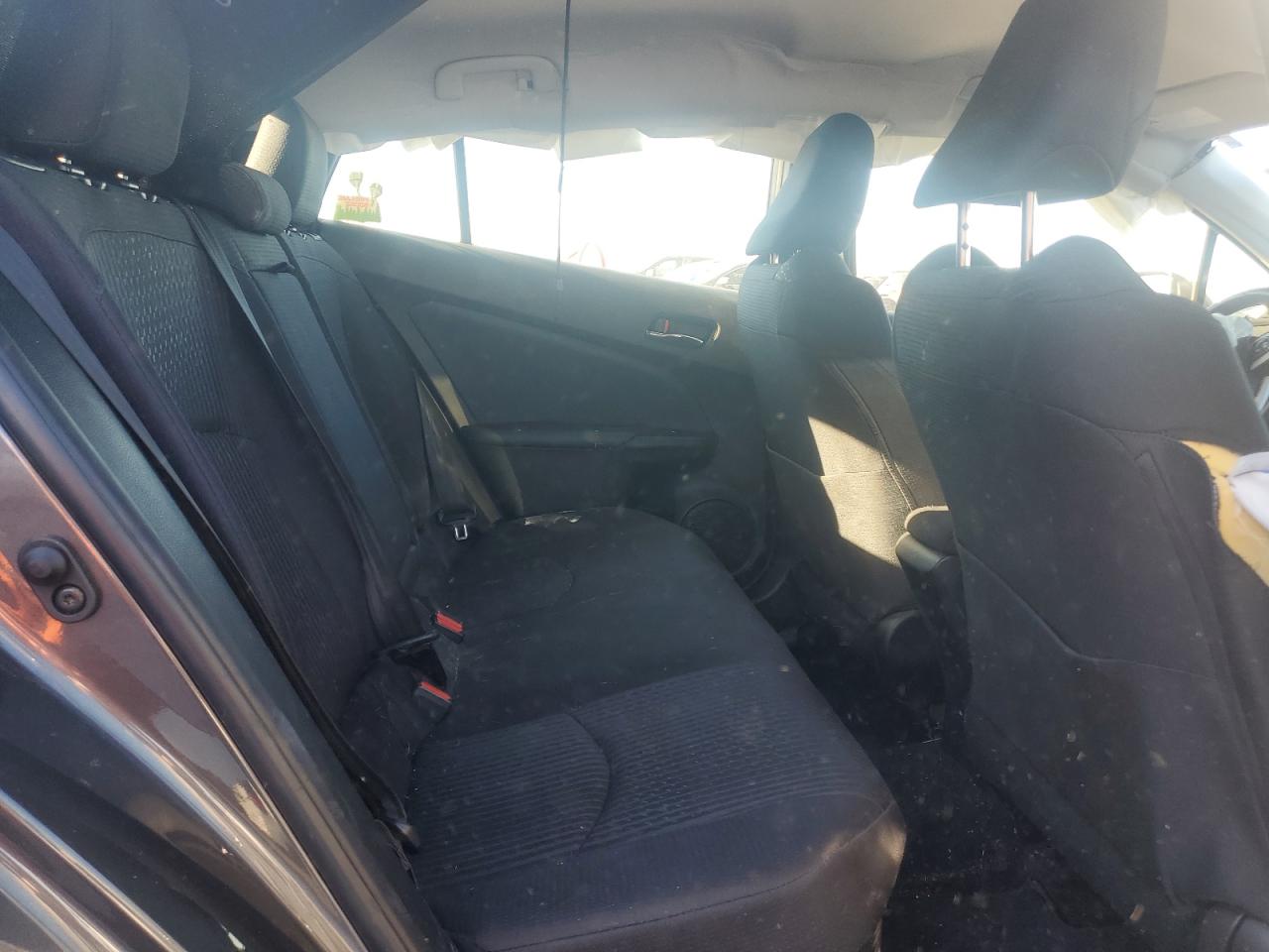 2017 Toyota Prius - Image 10