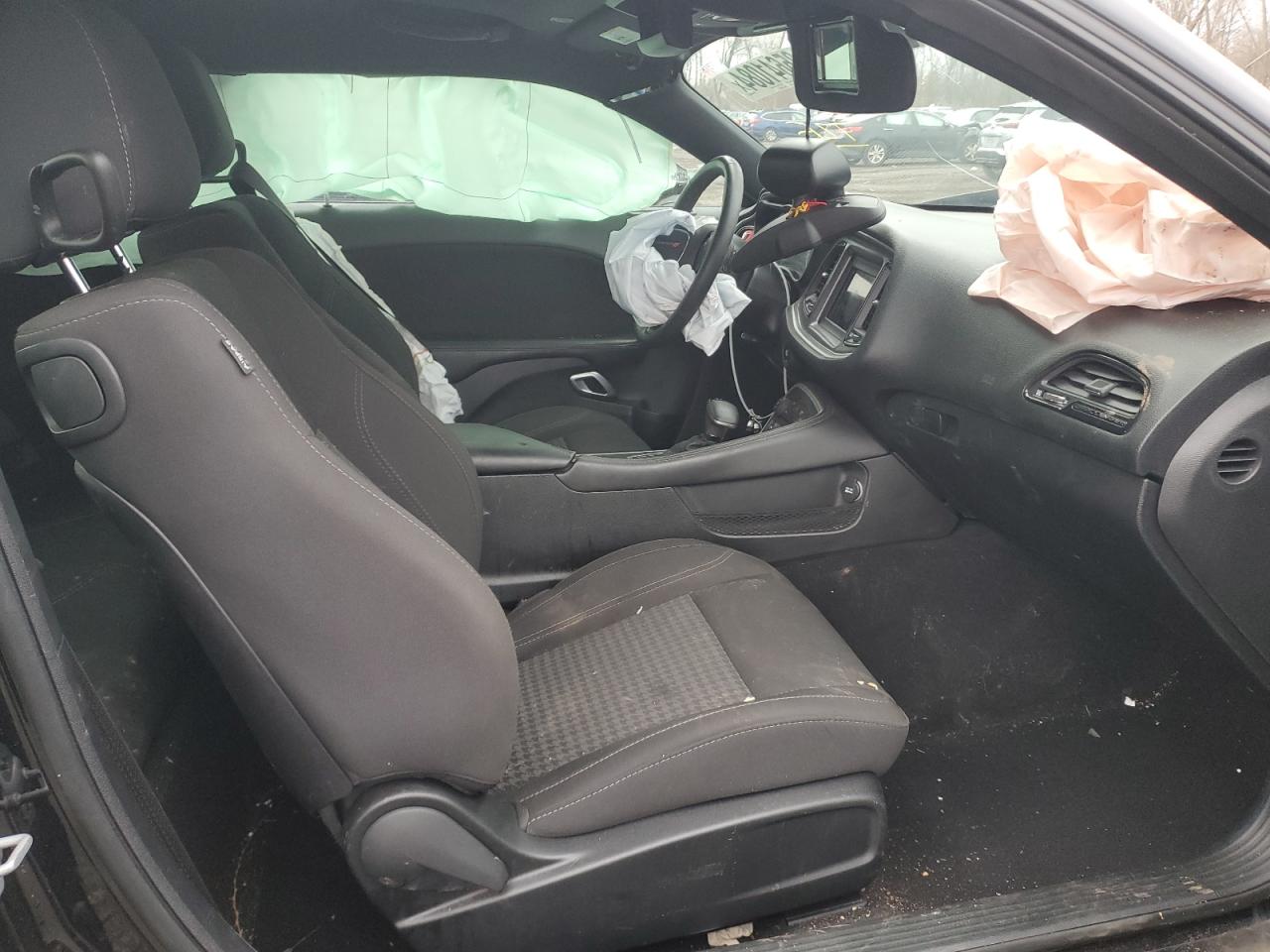 2019 Dodge Challenger - Image 7