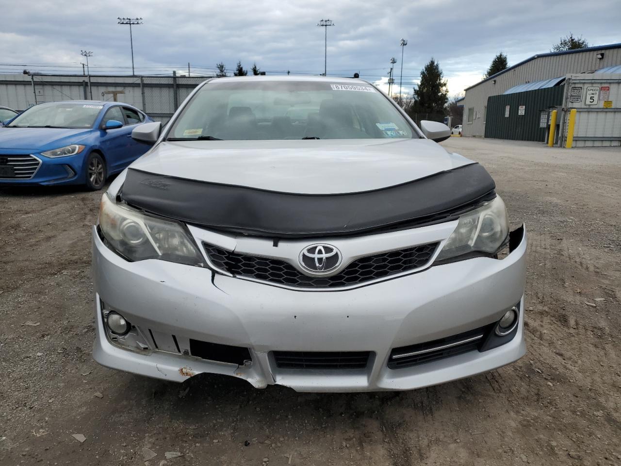 VIN 4T1BF1FK1DU652707 2013 TOYOTA CAMRY no.5