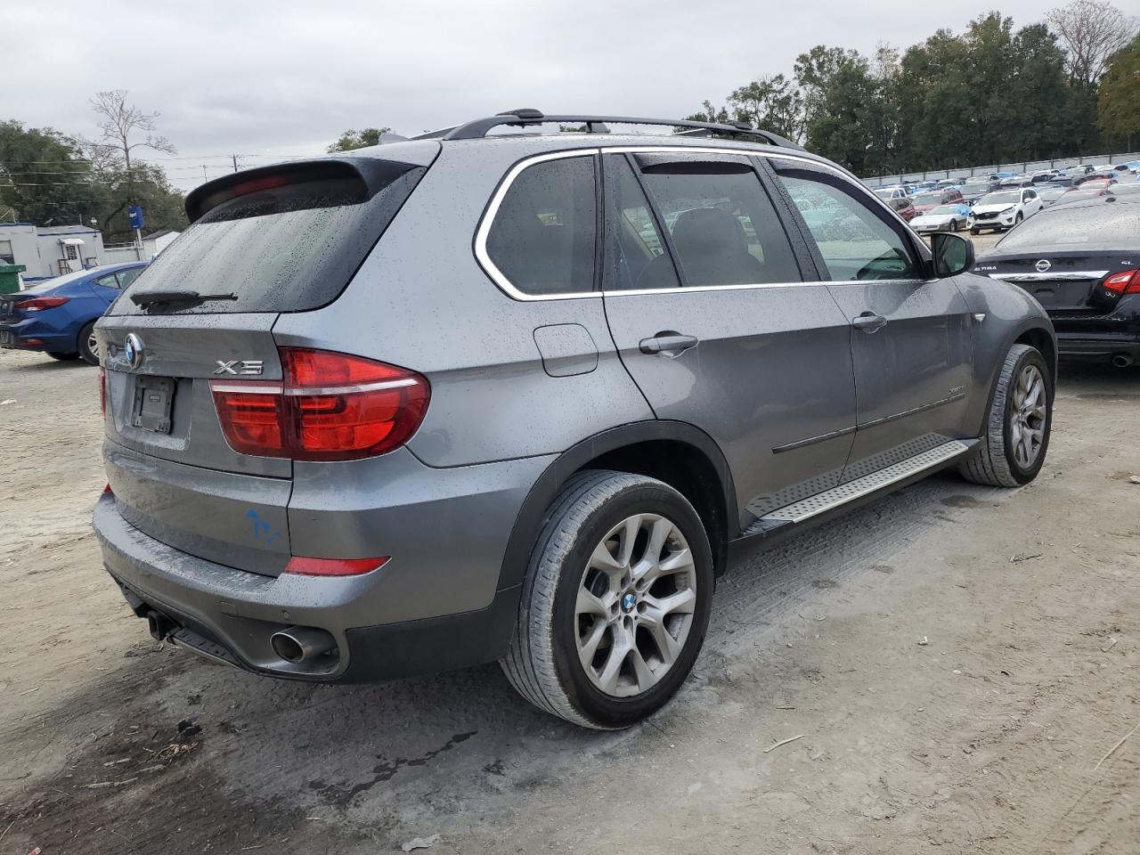 VIN 5UXZW0C59D0B92443 2013 BMW X5 no.3