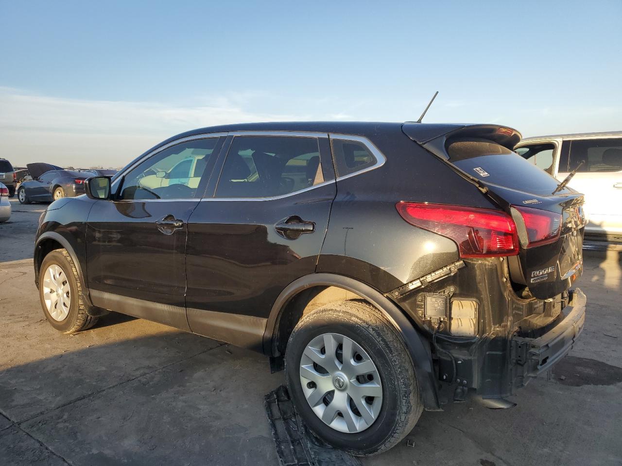 VIN JN1BJ1CPXKW525932 2019 NISSAN ROGUE no.2