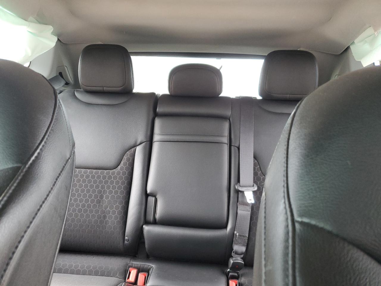 2018 Jeep Compass Latitude VIN: 3C4NJDBB6JT316421 Lot: 86636794