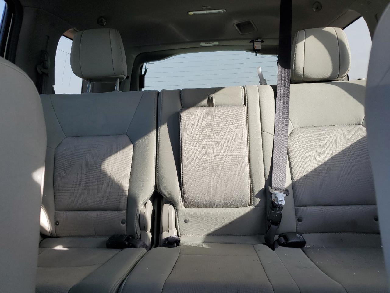 2014 Honda Pilot - Image 10