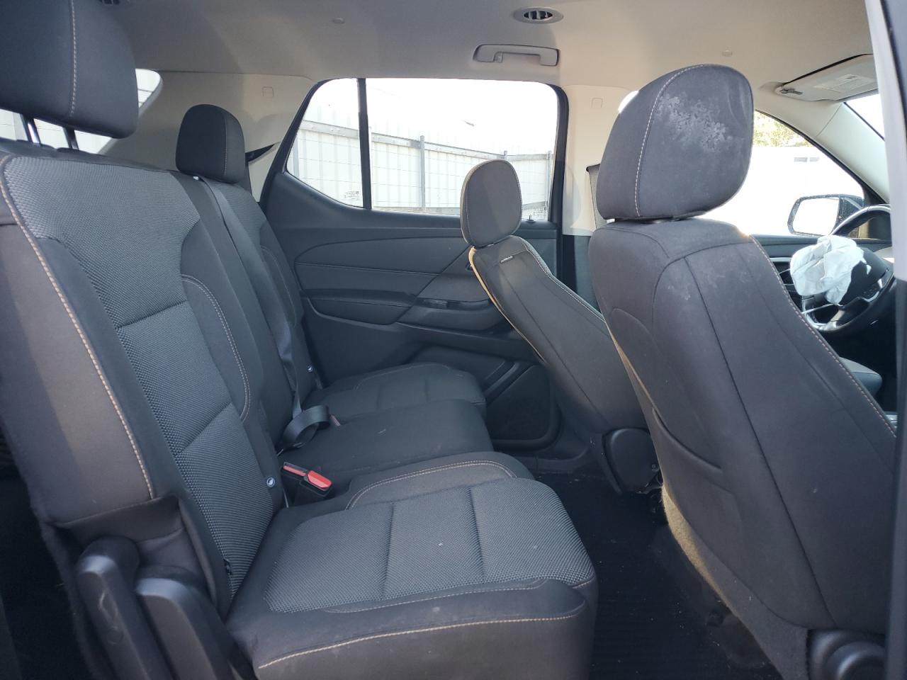 2019 Chevrolet Traverse - Image 11