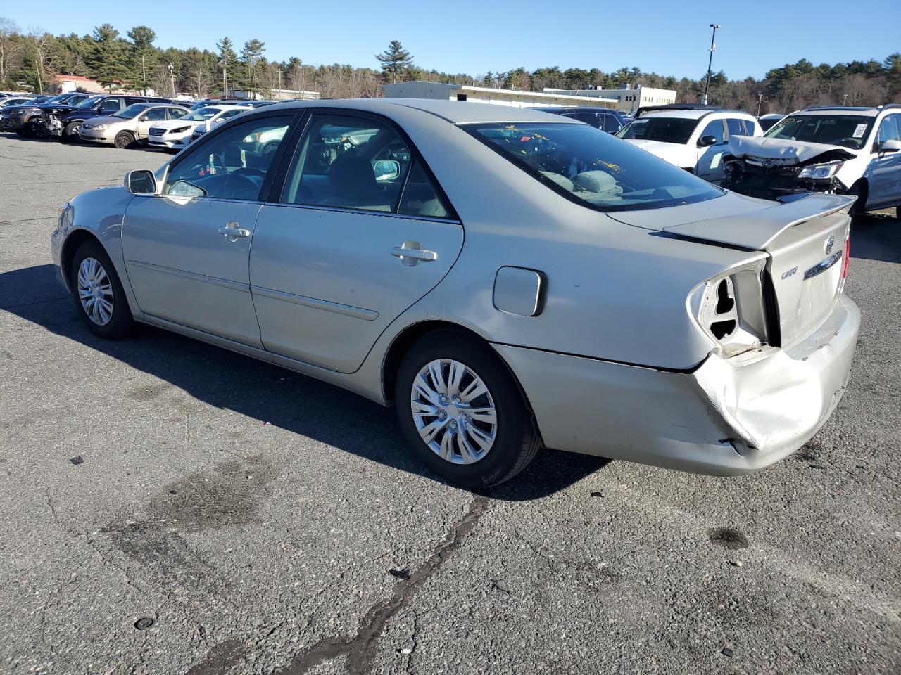 2005 Toyota Camry - Image 2