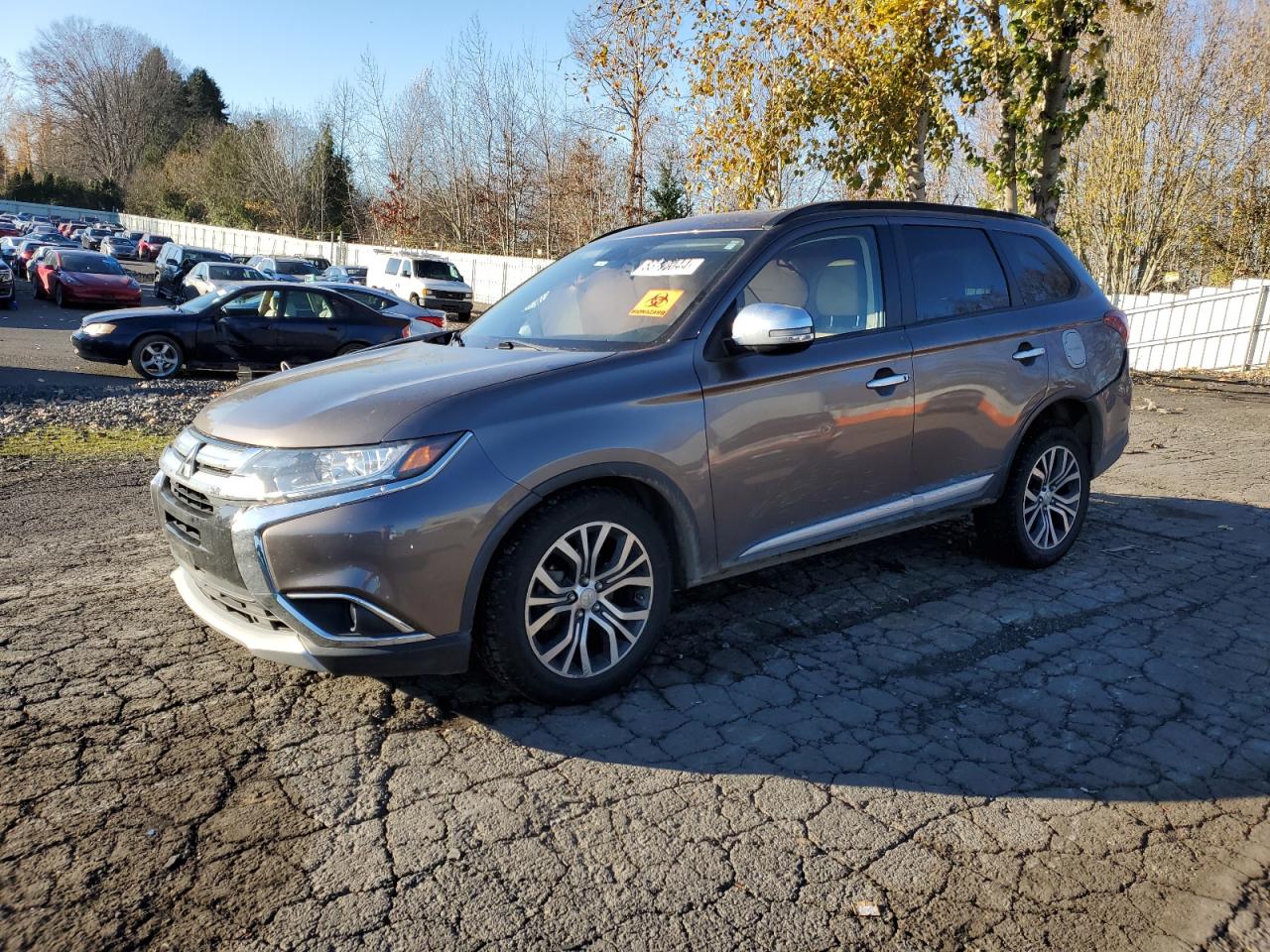 2016 Mitsubishi Outlander - Image 1