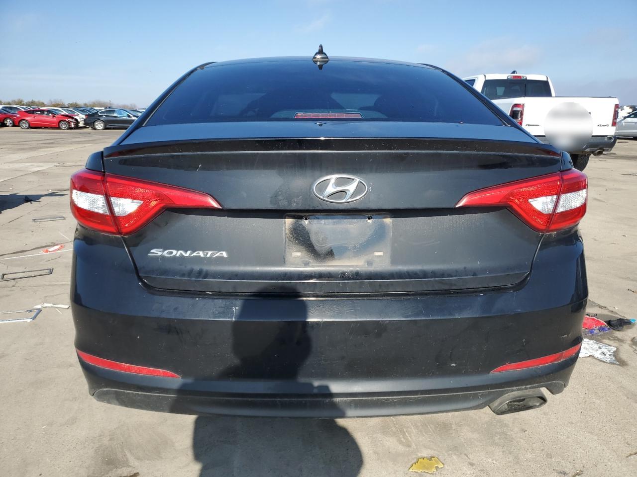 2016 Hyundai Sonata - Image 6