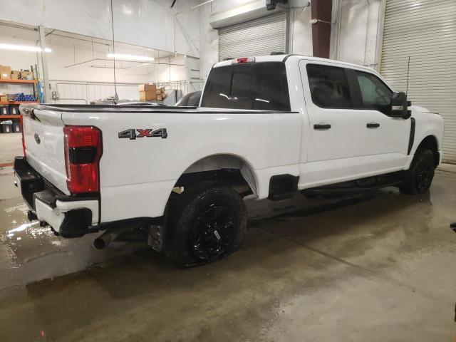  FORD F350 2024 Biały