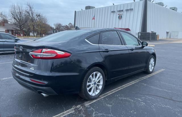  FORD FUSION 2020 Черный