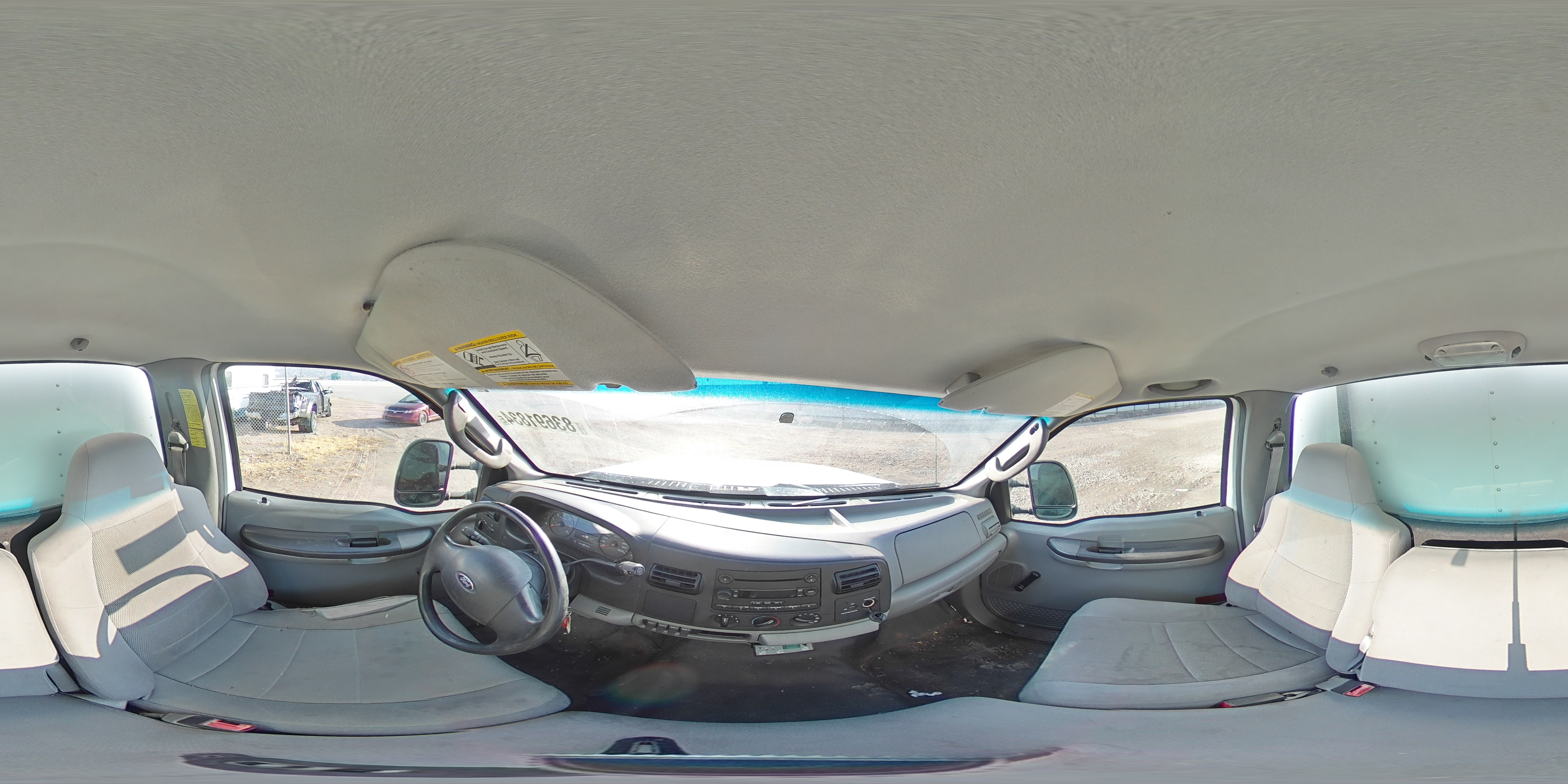 2006 Ford F350 - Image 13